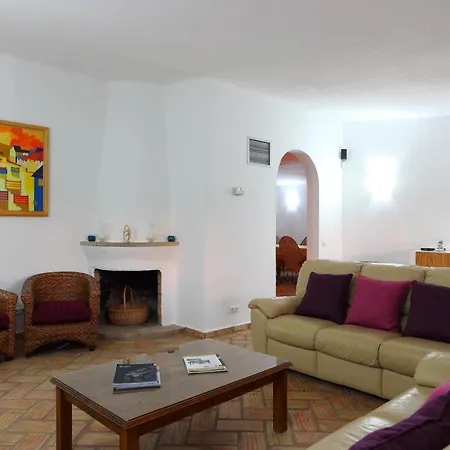 Vale Do Lobo Villa Sleeps 8 Pool Wifi Almancil