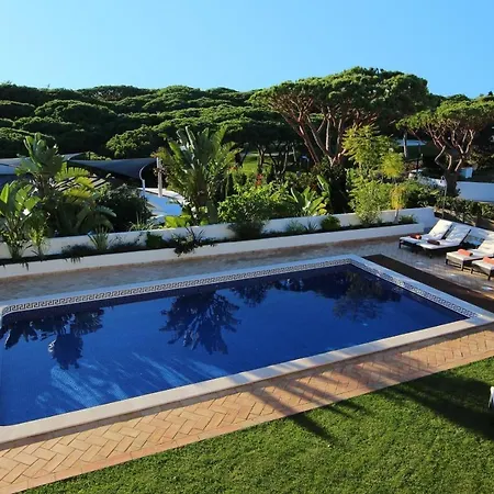 Vale Do Lobo Villa Sleeps 8 Pool Wifi Villa Almancil