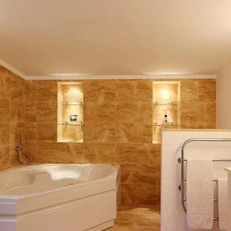 Villa Vale Do Lobo Villa Sleeps 8 Pool Wifi Almancil